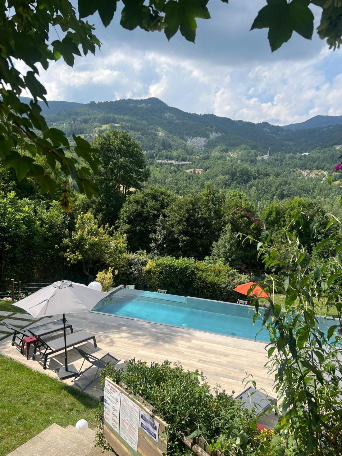 Casa Benassi ,Room&Suite , Con Zona Benessere Riolunato Exteriör bild