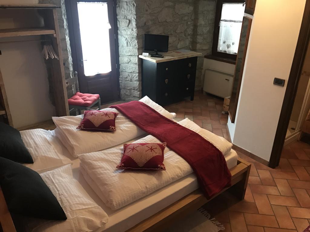 Casa Benassi ,Room&Suite , Con Zona Benessere Riolunato Exteriör bild