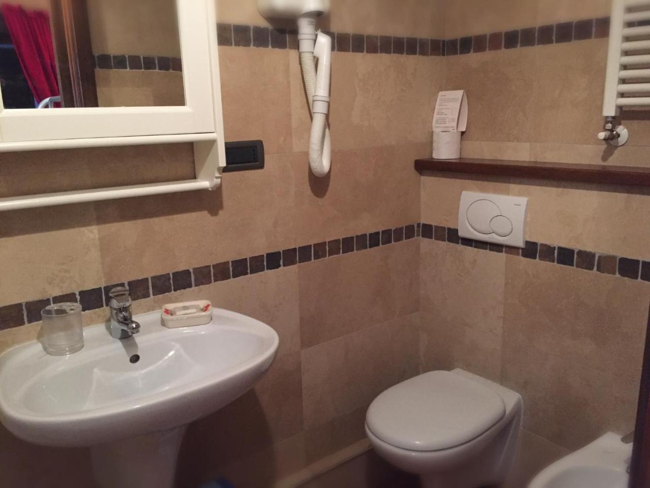 Casa Benassi ,Room&Suite , Con Zona Benessere Riolunato Exteriör bild